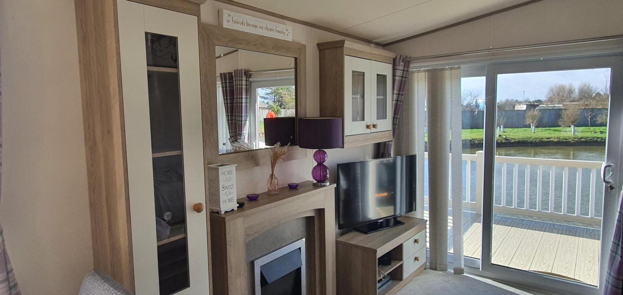 Cosy Caravans Meadow Lake Golden Palm Resort Chapel Saint Leonards Exterior photo