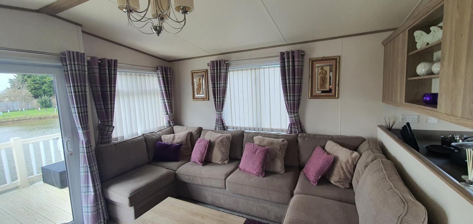 Cosy Caravans Meadow Lake Golden Palm Resort Chapel Saint Leonards Exterior photo
